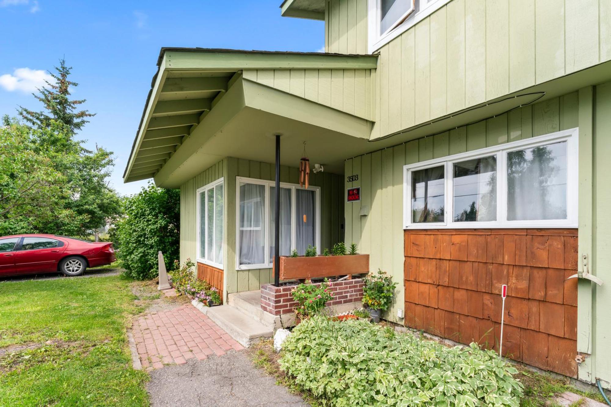Simple Deluxe Private Room Anchorage Exterior photo